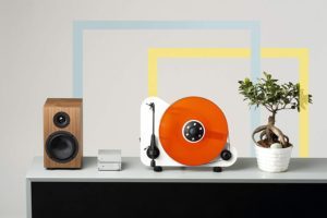 Lire la suite à propos de l’article Platine vinyle verticale : laquelle choisir ?