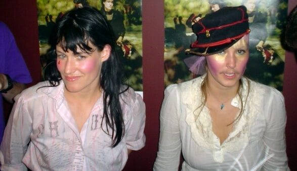 Lire la suite à propos de l’article Sortie vinyle Little Death Wishes par CocoRosie le 28 mars 2025